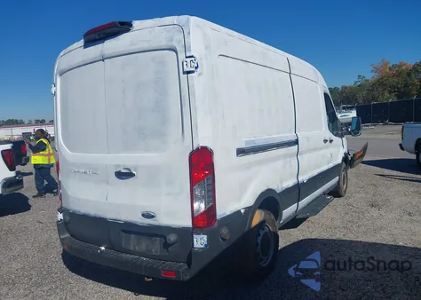 2019 Ford Transit-250 из США, поврежденный, VIN 1FTYR2CM4KKB00841